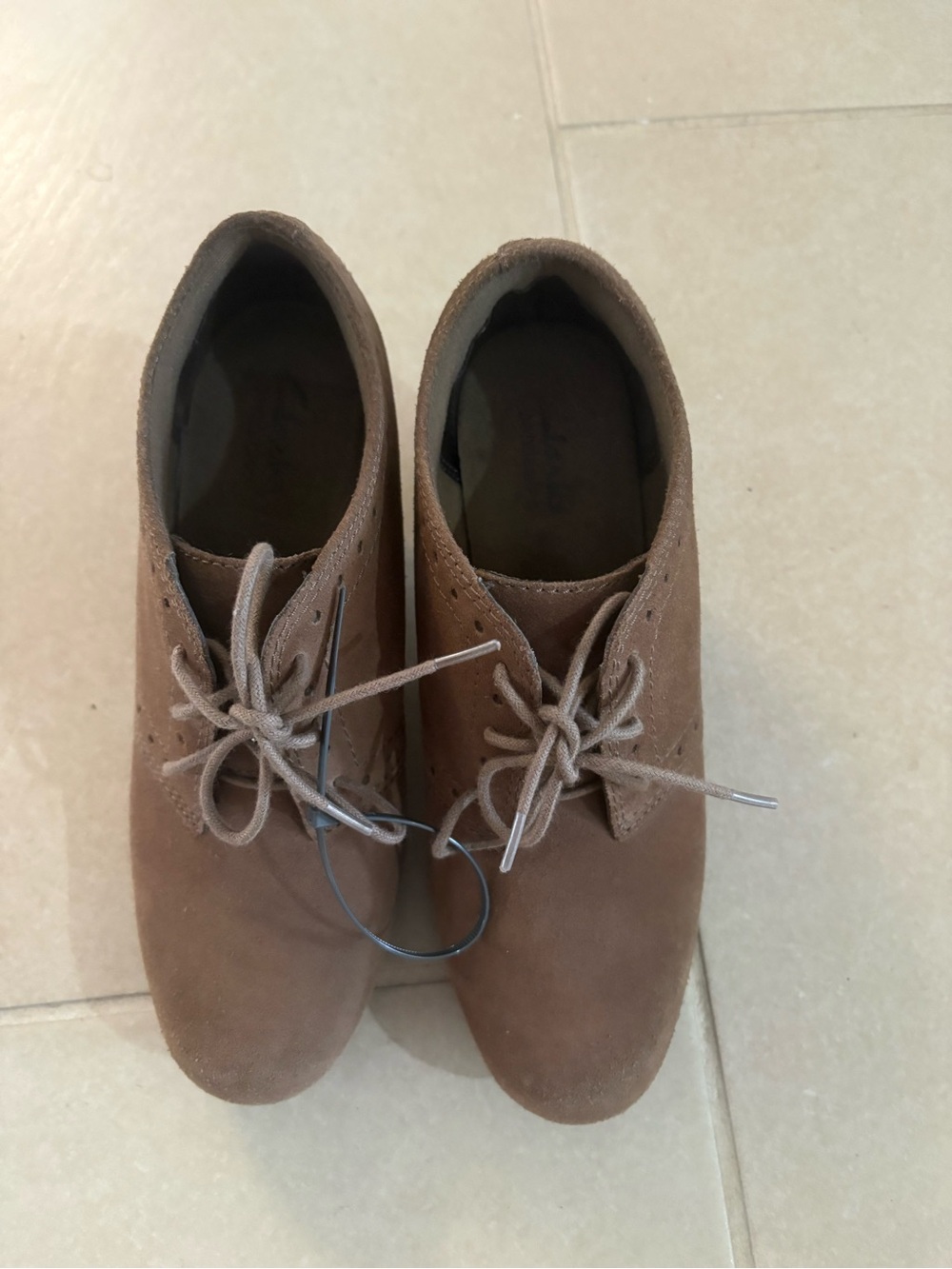 Clarks Brown Suede Brogue Lace-Up Block Heel Oxford Booties 7M eclectic grandpa